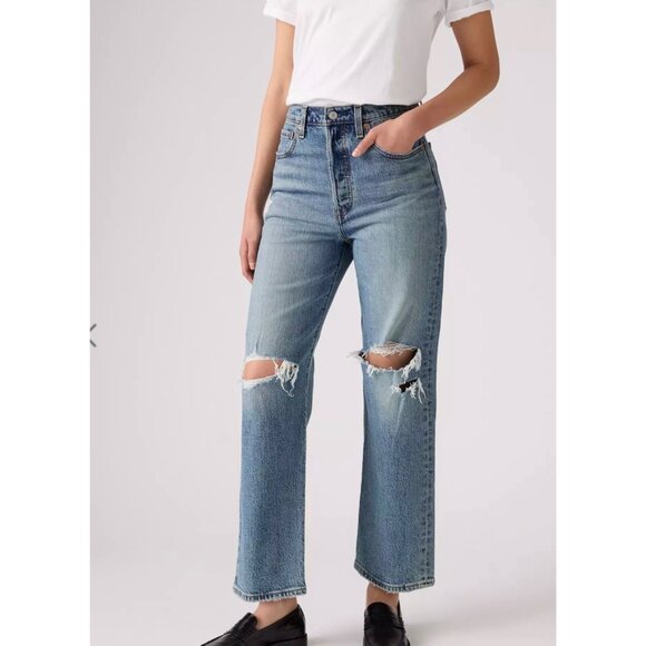 Levi’s Jeans Women’s Size 25 Ribcage Straight Ankle Jeans Distressed Button Fly - Picture 9 of 14